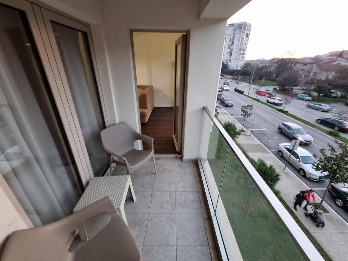 Stan Na Dan Podgorica Apartment Ngoại thất bức ảnh